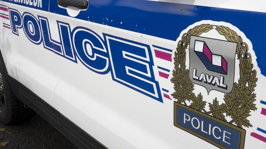 Un homme de 22 ans a été blessé grièvement lors d'une collision routière à Laval